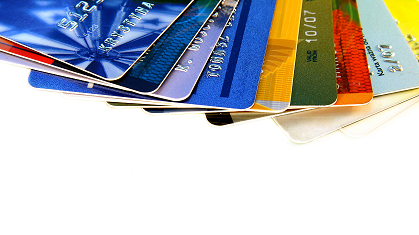 Access To 240+ Credit Cards